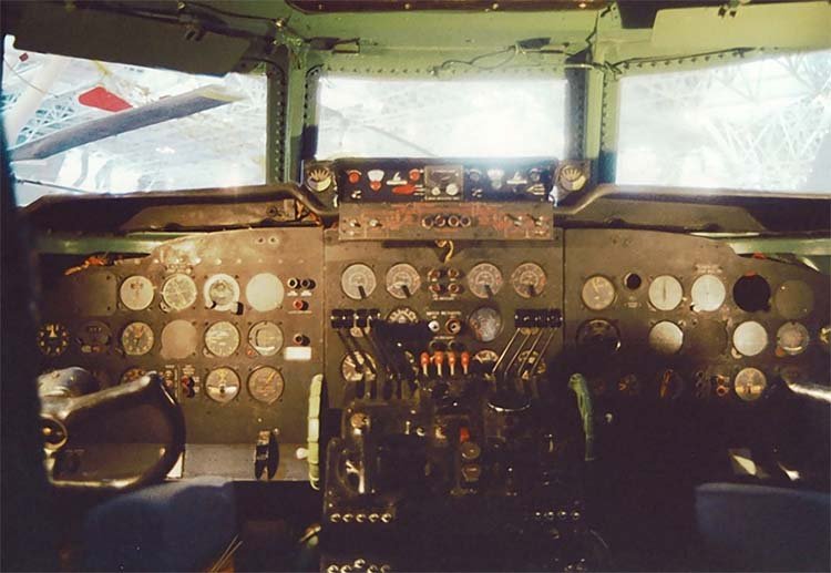 C.102 Jetliner