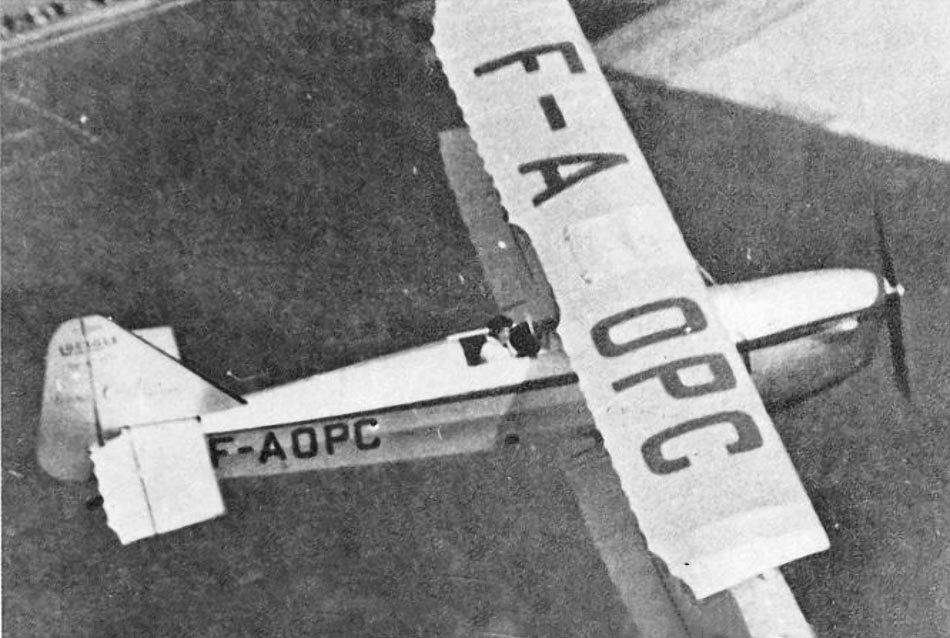 Caudron C.270 Luciole light biplane