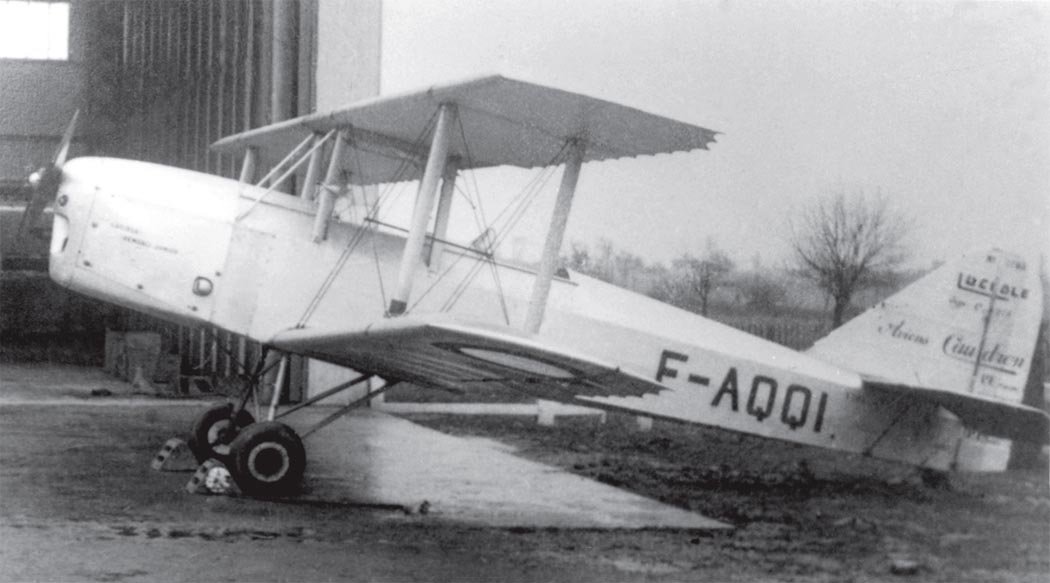 Caudron C.270 Luciole light biplane