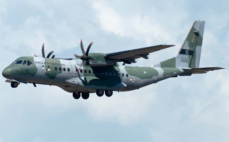 C.295 avión de transporte militar