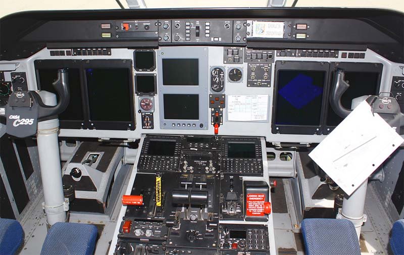 C.295 avión de transporte militar