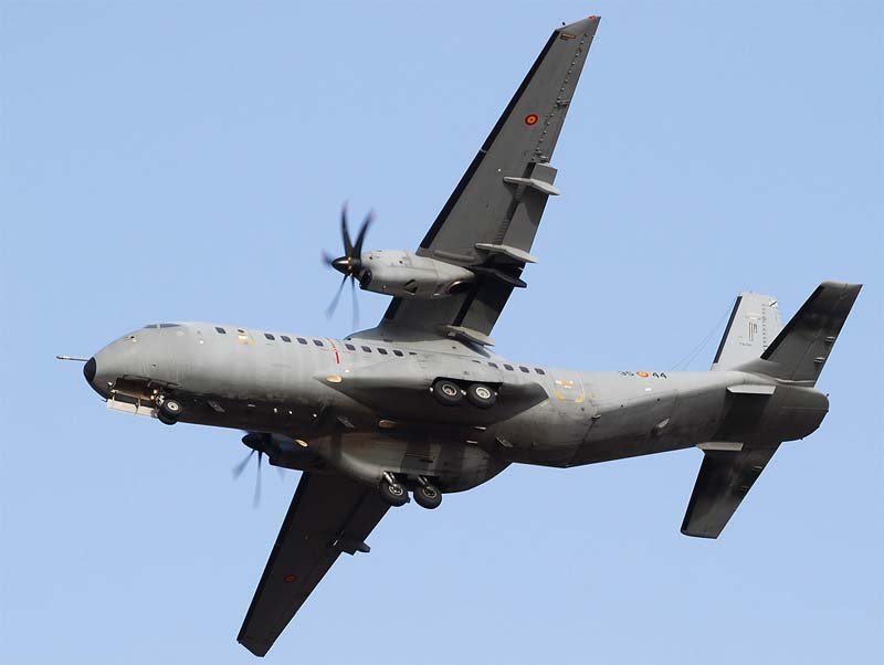 C.295 avión de transporte militar