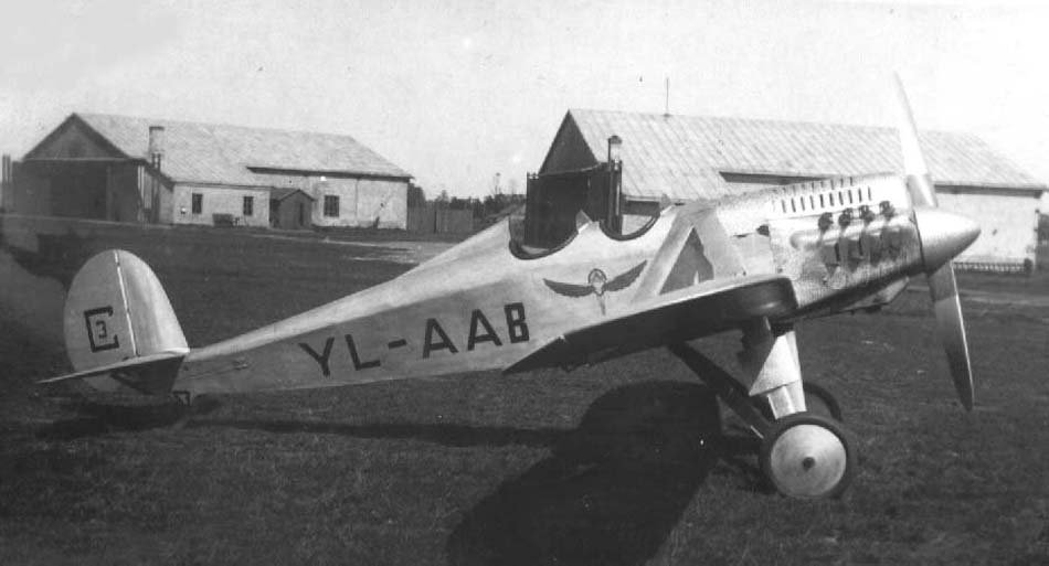C-3 Kurzemes Hercogiene, Latvian long-range aircraft
