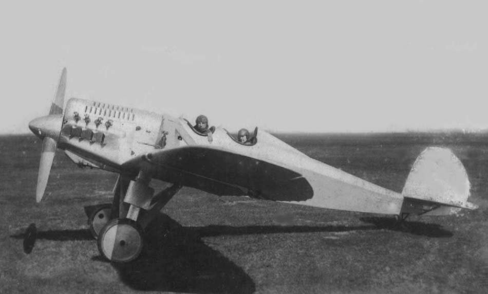C-3 Kurzemes Hercogiene, Latvian long-range aircraft
