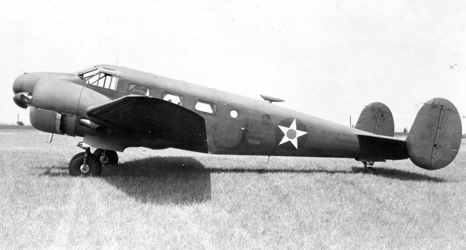 C-45 Expeditor avión de transporte