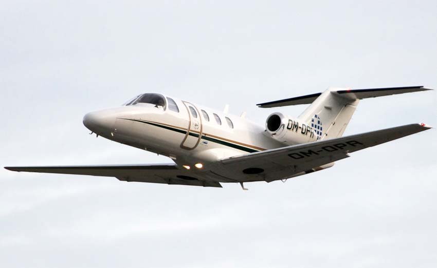 Cessna 525 CitationJet business jet
