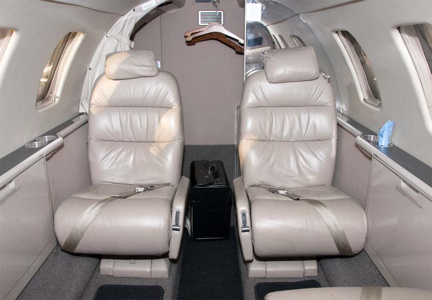 Cessna 525 CitationJet business jet