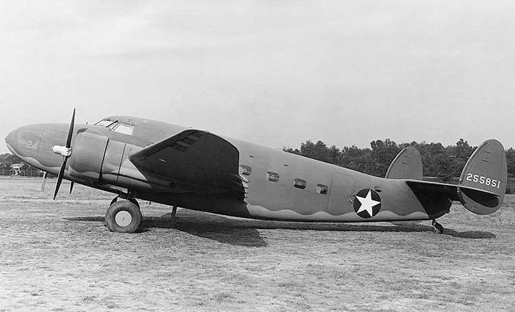 Lockheed C-60 Lodestar avión de transporte militar