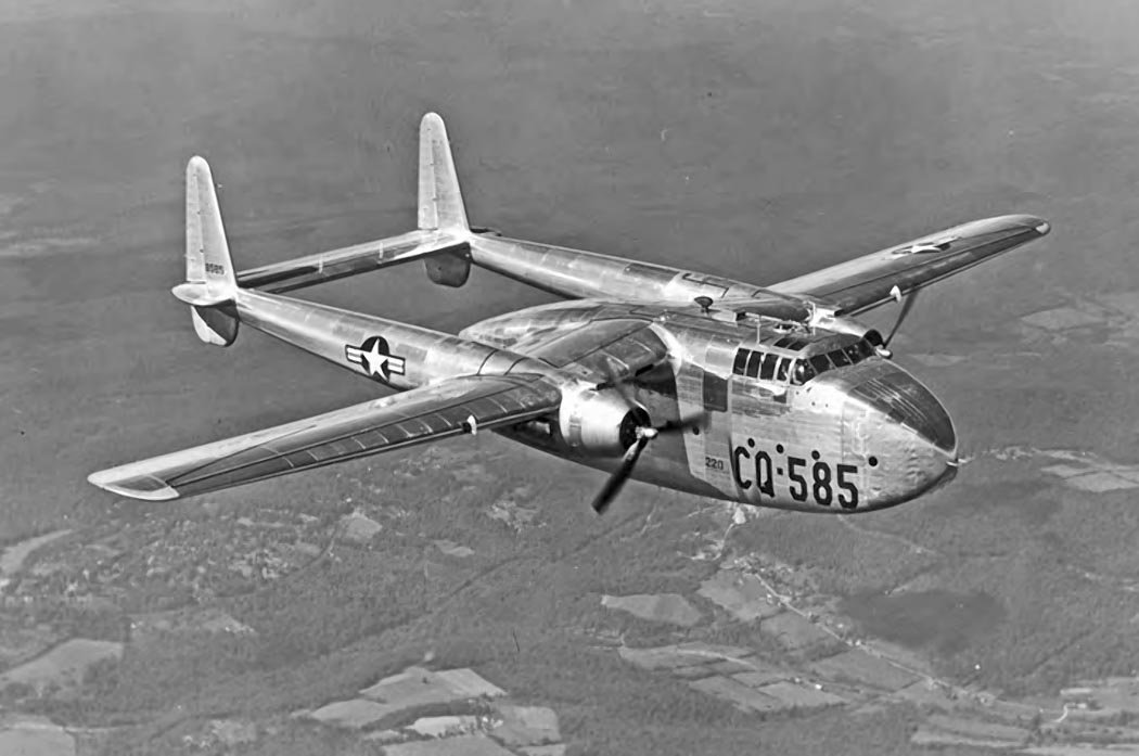 Avión de carga C-82 Packet