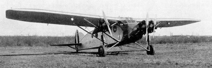 Caproni Ca.101 trimotor aircraft